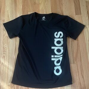 Adidas T Shirt Boys XL Black White Spell Out Logo Short Sleeve Casual Athletic